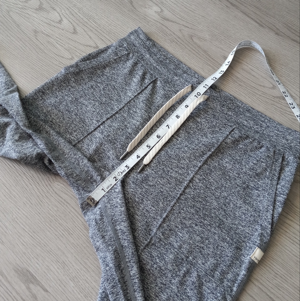 Vuori Halo Wideleg Flare DreamKnit Heather Grey M - Picture 13 of 16
